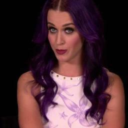 @ZoeyDiaz1 followed me 15.09.12 and repling me 15.09.12 08 pm (: THANK U LİTTLE KATY 
ZeynepKurtEzoKılıçkap