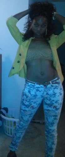 -Smoke Good Weed ; Tweet Good Tweets; && Im Loving the Bitches! Follow Me to the Rainbow!