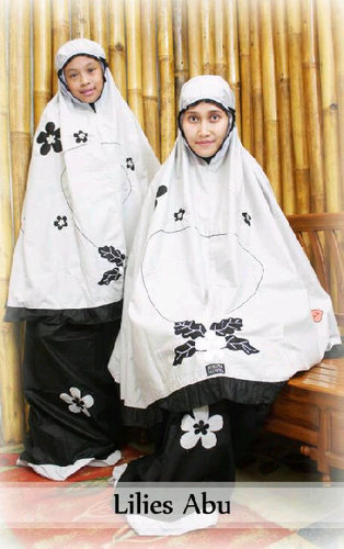 Menjual berbagai macam barang,mulai dari kaos, jaket, koleksi,makanan, bed cover dan lain lain 
Sms ke  / 08126719342

Pengiriman via pos indonesia