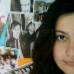 SheChanges1's profile picture. Criei esse twitter porque o meu outro estava enchendo de gente que eu conheço. Sim, sociabilidade transborda. HSHASUAHSUAHSU