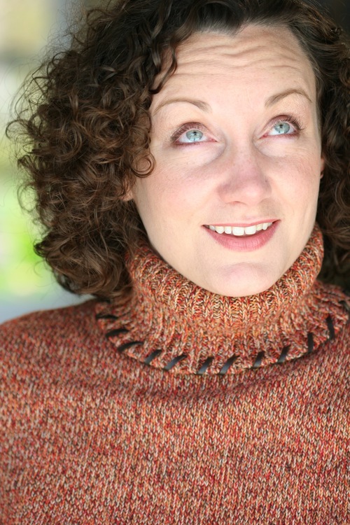 SAG-AFTRA, VO artist, act, sing, published writer, podcaster, also show dogs, travel and happily married. Life is good.