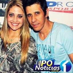 - Tsuuuunaaami ♫ Criado dia 17/10/11 e seguido por eles no mesmo dia Dona do @GL_EutequeroSim tbm *-* (Atualizado por @Lidyanni_GL )