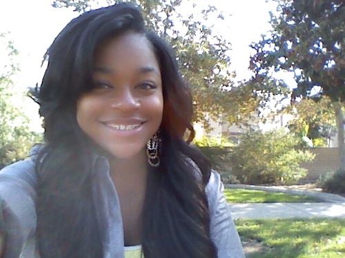 im goofy A.f but I can turn the fuck up if I have to. Other then that im cool.And O yeah I love my weave too. ;D follow me i'll followback