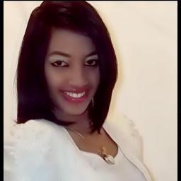 sou uma garota que gosto de viver do meu jeito nao importa como eu viva o que importa e que eu sou feliz a sim