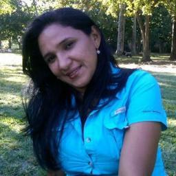 “El exito no es la clave de la felicidad. La felicidad es la clave del exito“