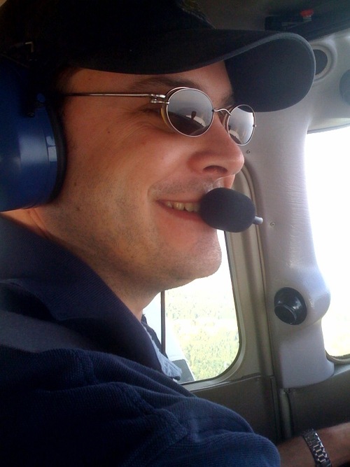 redheron's profile picture. I am German, a Pilot, and a Techie. I love Multi-tasking like a shark swimming to stay alive.