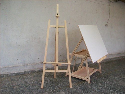Arquitectura & Diseño 
Somos fabricantes desde 1980  Mesas de dibujo arquitectura,luz y diseño.