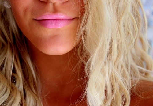 sassclass_chic's profile picture. one classy blonde & one sassy brunette. 
enjoy, bitches.
contact us: sassclasschic@gmail.com