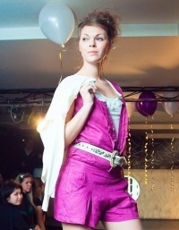 itzury_ramirz's profile picture. Poeta