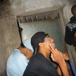 segue ai meus parse os cara e zika   
@Bruninhochavoso ai sim e zika 
@Jaan_Cp mlk muito da hora  @_SeuPlebeu tudo patrão zika de mais @McMenor_Zika