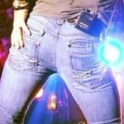 Follow the best ass in the nation. Need i say more? Show some love. #teamfollowback
