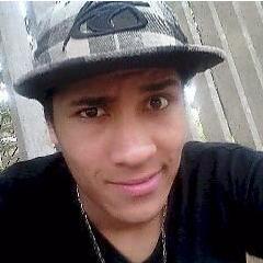 um mlq ousado e alegre :)