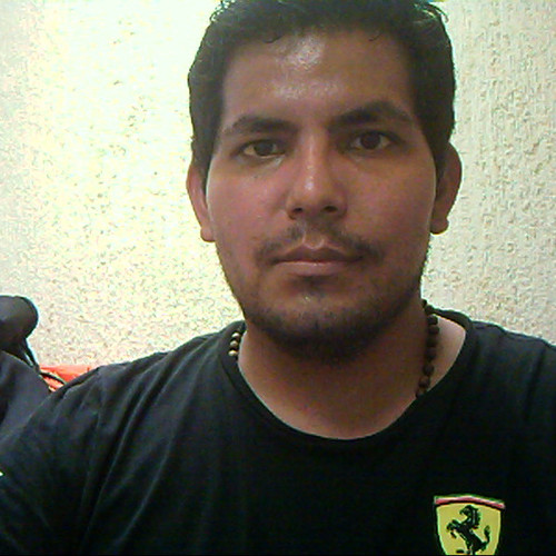 luisrobledob's profile picture. 