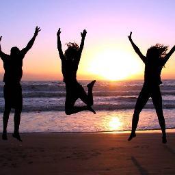 Love life - Be Happy - Make others Smile #LivinLifeQuote
#Smile #BeHappy #Quotes