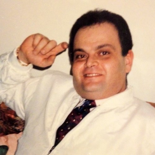 rmrona's profile picture. 