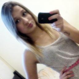 - na caminhada eu sigo em disparada,eu continuo na saga, pra olho grande eu dou risada .;