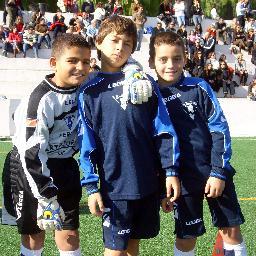Cumpliendo sueños desde 1998. Mallorquín puro y duro, Esperando a crecer (No falta ni ''ná''). Ex jugador de fútbol 8 años. #TwitteroHastaLaMuerte
