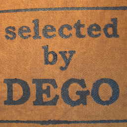 三宿は世田谷公園近くの雑貨屋“DEGO”です。2012年5月にオープンしました。面白いもの、カワイイもの、そして生活を楽しく豊かにする雑貨を、さまざまなジャンルからセレクトしています。 普段づかいはもちろん、プレゼントにも！ぜひお気軽にお立ち寄りください。