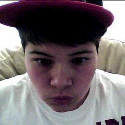 Profile Picture of Josh;chloe Best Mate (@F2josh) on Twitter