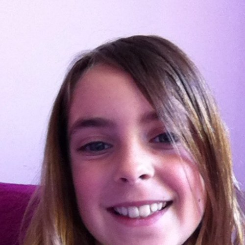 Purplebannana21's profile picture. Hhhhhhhhhhhhhhheeeeeeeeeeeeeeeellllllllllllllllllllloooooooooooooooo!!! My best friends are Ellie, Elenanor, Daisy, Nell and Ruby. I LOVE JUSTIN BIEBER