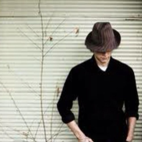 lahy77's profile picture. 