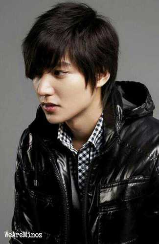 [1987.06.22] I'm. Actor LeeMinHo Bot 실제 이민호씨가 아닌 이민호씨를 대신해 팬서비스 해드립니다.중복X사칭X원조○ (12.10.3~ing)(@ActorLeeMinHo)☜실제 이민호계정 * 애칭 데이브