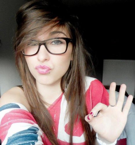 CallMeCaro_line's profile picture. hello