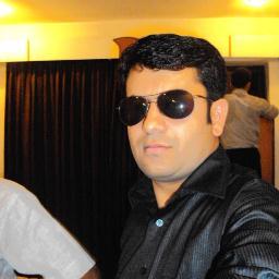 Fun loving & straight forward person.... Live life king size................