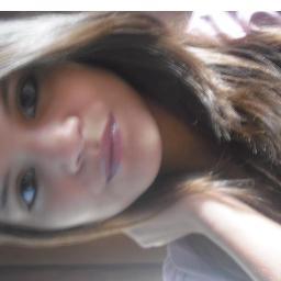 * Ser feliz virou uma obrigação para mim *

13 anos...................##