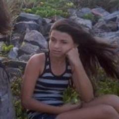 praser: valéria viana   
A verdadeira amizade é aquela que nos permite falar, ao amigo, de todos os seus defeitos e de todas as nossas qualidades. *-*
