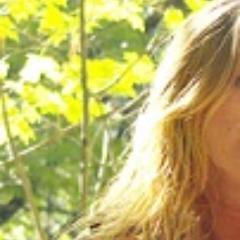 Hello.I am Cara-Brett.I have lots of ambitions.Enjoy the ride ;)