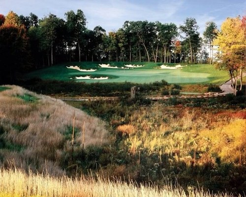 Opened in 2001, this Raymond Hearn design has earned 4.5 stars by Golf Digest Places to Play. We are a public facility with memberships also available.