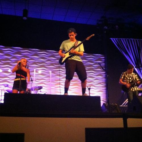 guitaris and singer
