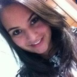 Eu tenho aliança com Deus, selada com óleo do altar! 17 anos. Um amor? SCCP