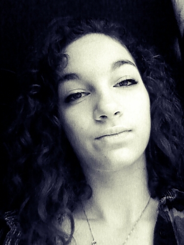 scream_8's profile picture. nice ass. high class. hot lips. dirty hips. sexy smile. Andy style