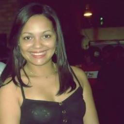 O verdadeiro amor é como os fantasmas. Todos falam nele, mas ainda ninguém o viu.muitoh feliz bigadúuuuuuuuu,vivendoh um loucoh amor...;)