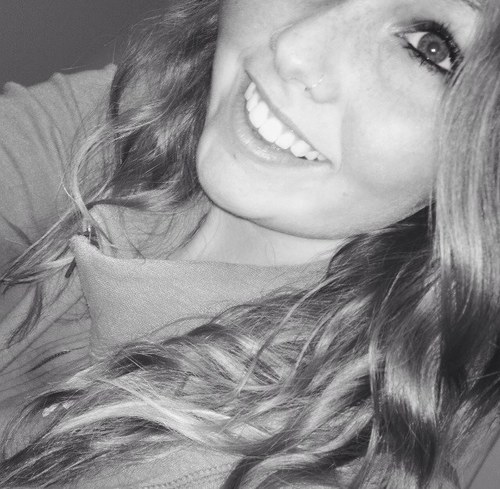 raegan112's profile picture. that shit cray