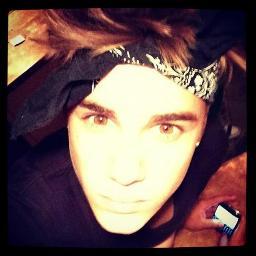 Soi una Belieber,  yLOVEO a justin ♥


#RAZONDEMIVIVIR = bieber 
#NOMEDEJOLLEVARPORLOSCOMENTARIOS. 
#AMOABIEBER