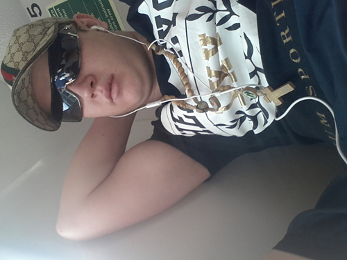 AnthonySaunde10's profile picture. $FAN Maxi