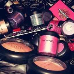 themakeuptips's profile picture. 
