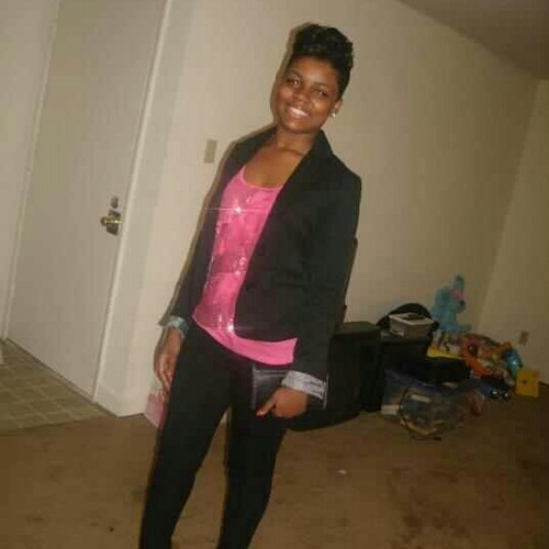 I'm a wonderful mother who loves her wonderful daughter...