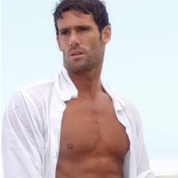 Fans del guapisimo y excelente actor @bernie_Paz !!! :D