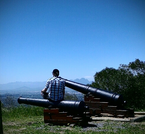 StreborAfc's profile picture. Husband, Father, Gunner for life. Random tweets & photos #GoonerFamily #AFC #DadClub :)