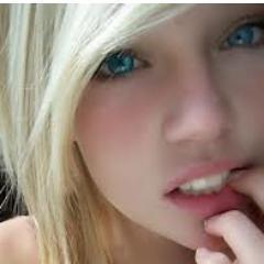 tipbox01's profile picture. Hakkımda bilmen gerekeni, hakkın olduğunda ben söylerim.