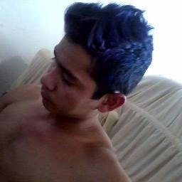 posso não ser o melhor mas tambem não sou o pior sou apenas unico!!
ache outro igual a mim que vc ganho um doce!!  :P