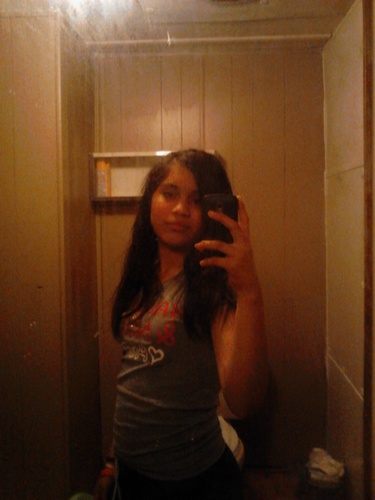 @anaahriannaFollow mhe :-)