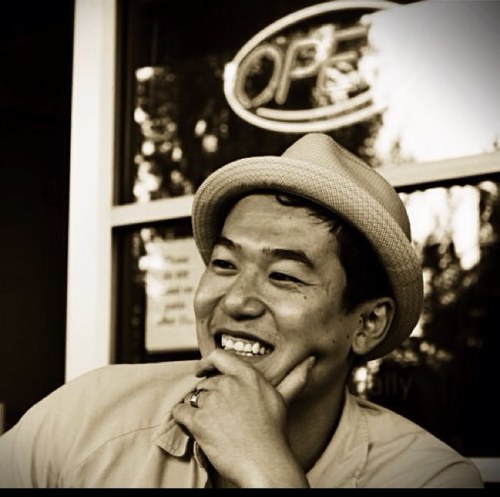 gaossou's profile picture. The dude abides ...