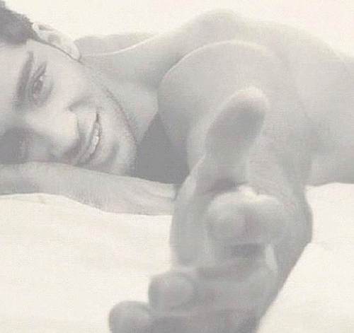 love u guys! follow me, i follow back :)