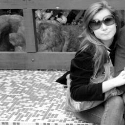 Patrícia de Souza Gonçalves-Deus*,Cruzeiro Esporte Clube,sorriso,música,amigos,fidelidade,fé e positividade! 

tô legal,quero mais é viver♪