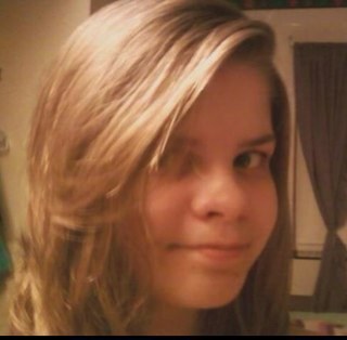 aprilposten1's profile picture. 